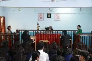 LLB Course gallery image 2
