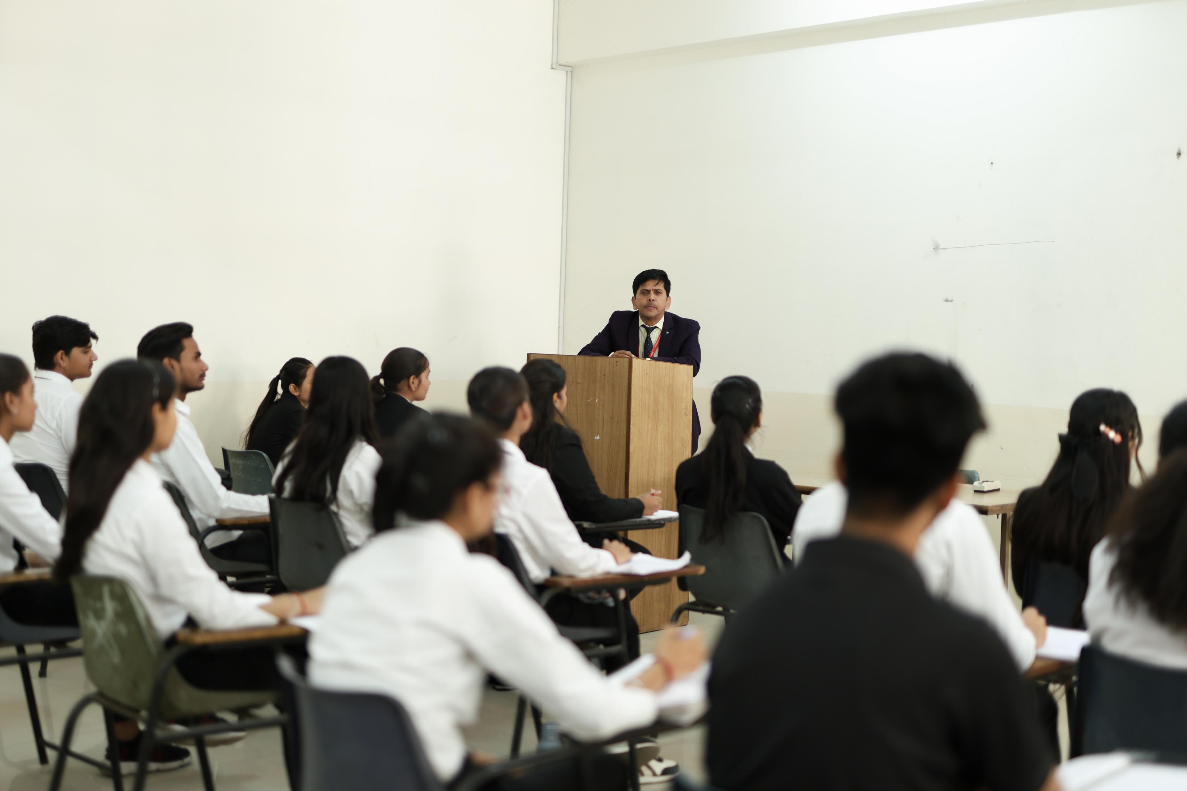 IPEM Law Academy moot court background